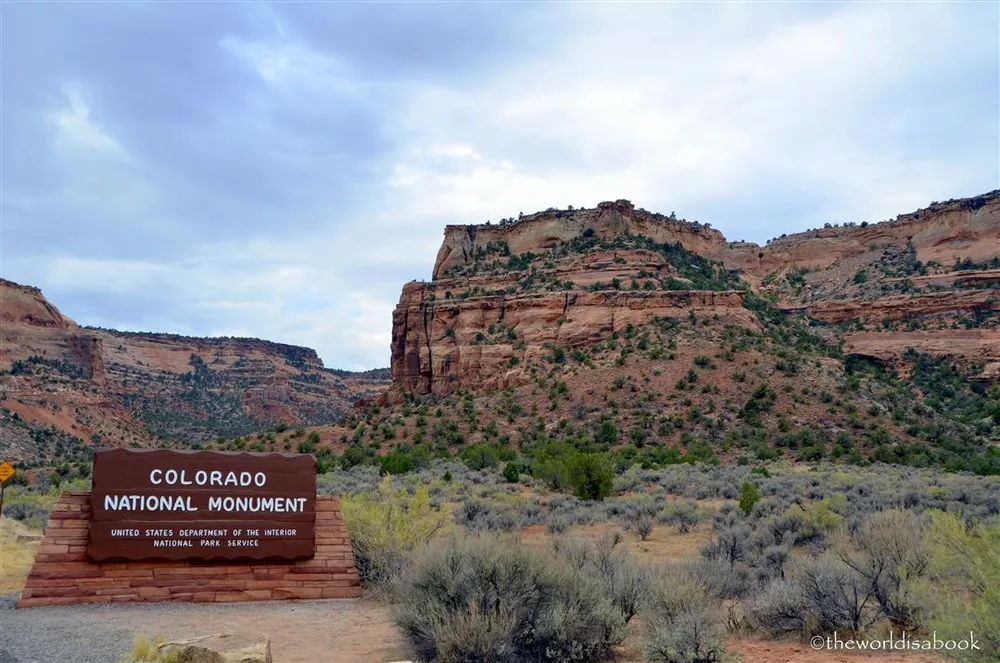 Colorado National Monument entrance