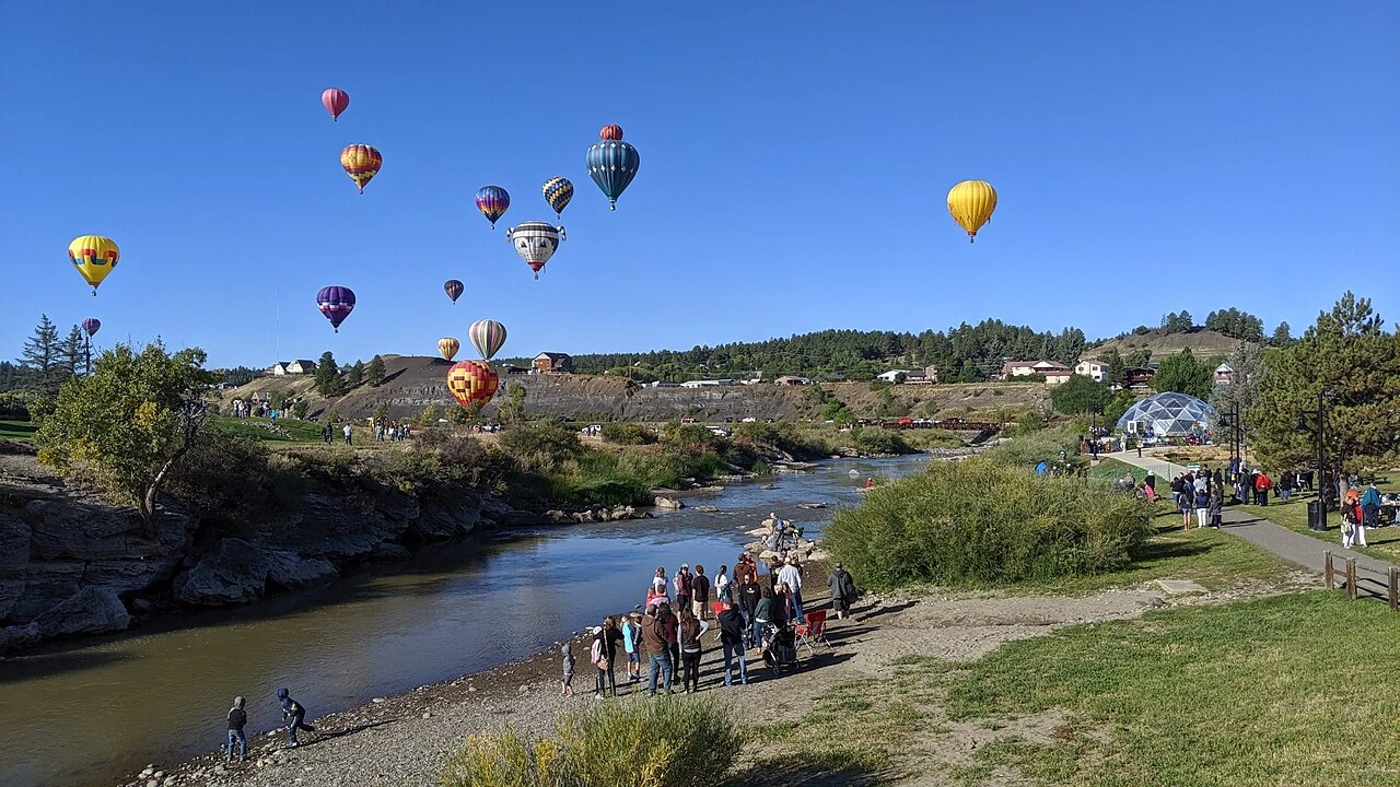Hot-air balloons above the San Juan River in Pagosa Springs, Colorado