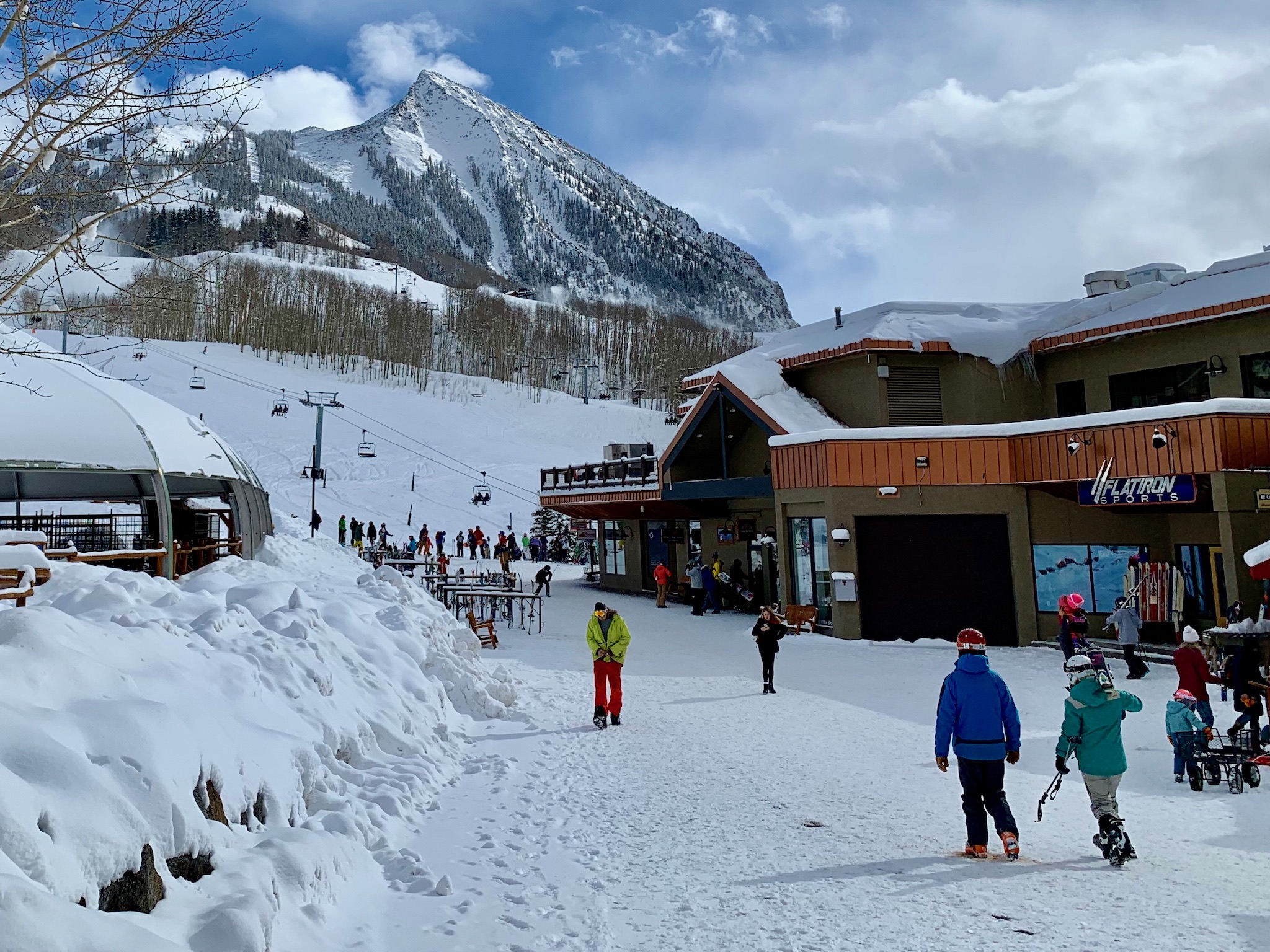 Crested Butte Ski Resort Shuttle from Grand Junction