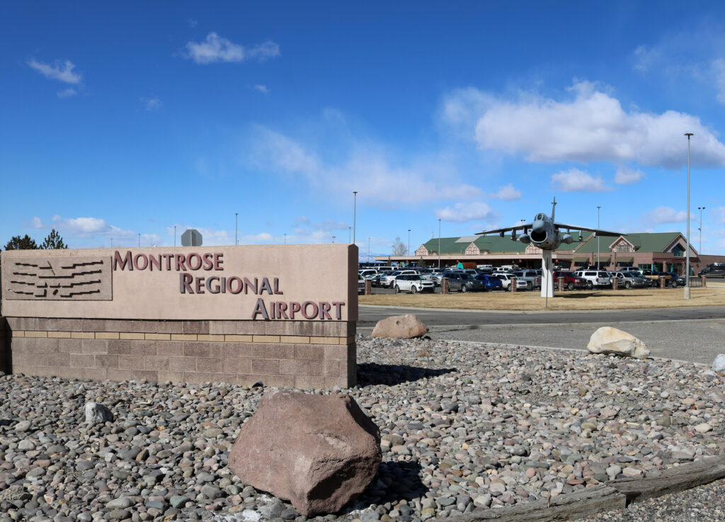 Grand Junction to Montrose Airport Shuttle