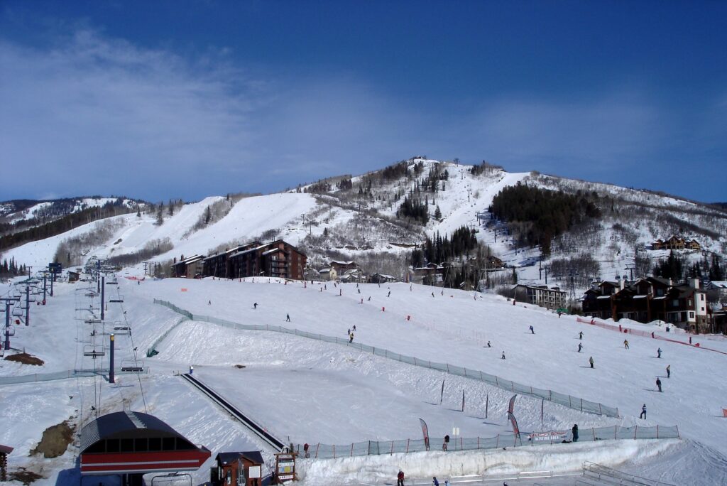 steamboat ski resort shuttle from grand junction