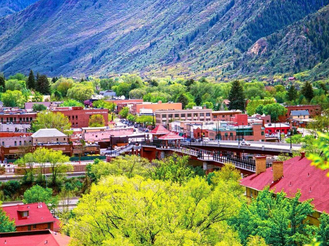 Grand Junction to Glenwood Springs Shuttle